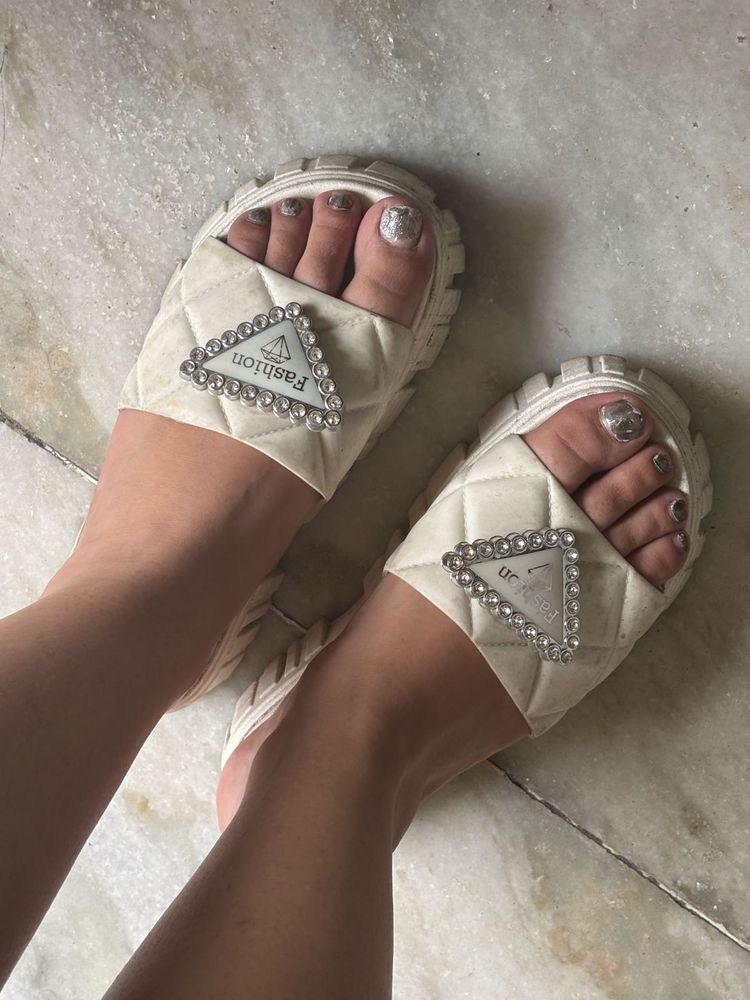 Fashion Slides
