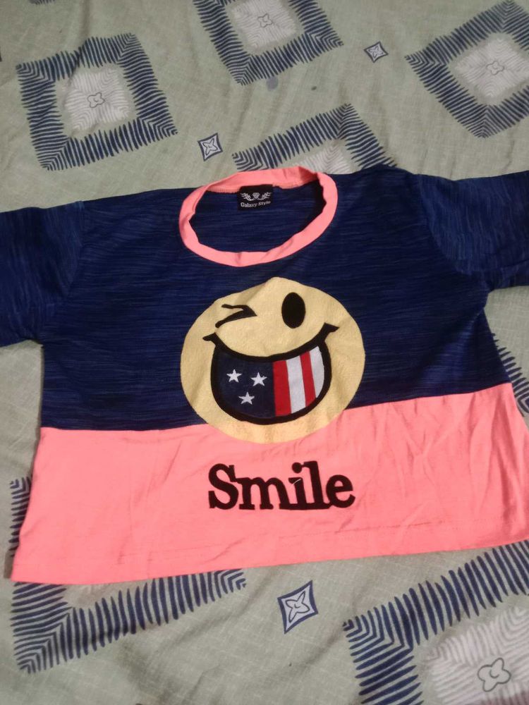 Cute Smile crop top