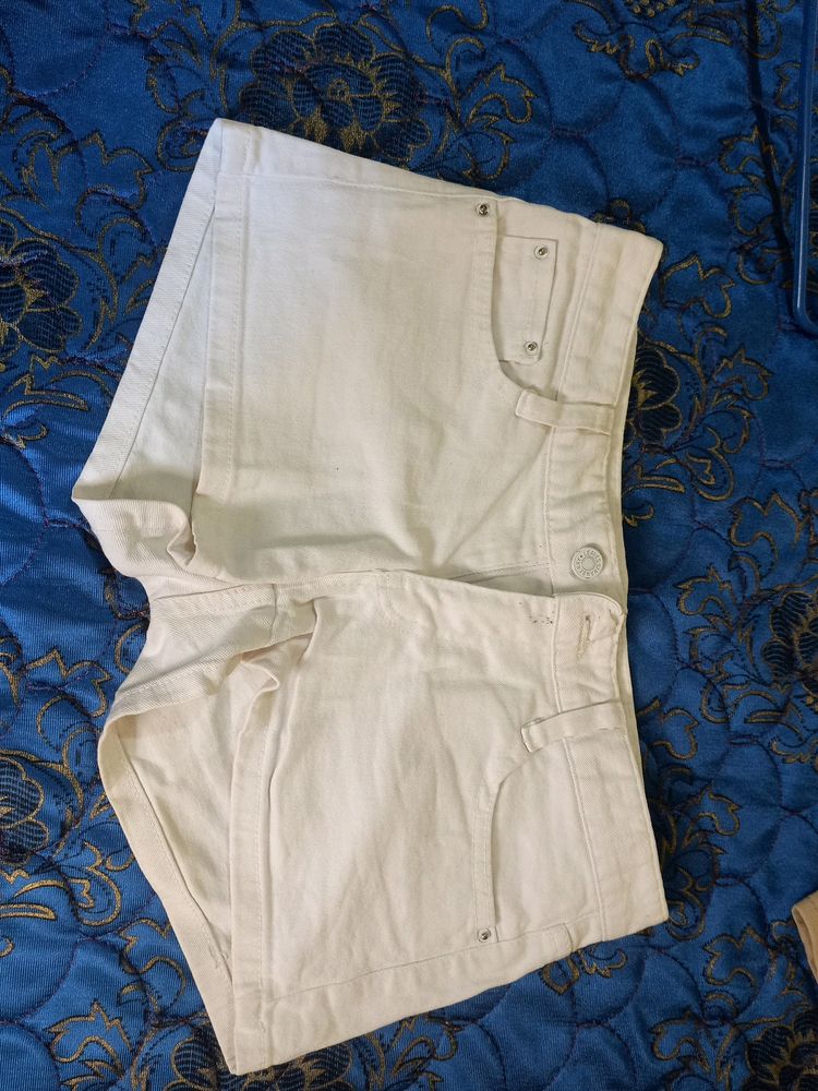 Off White Shorts
