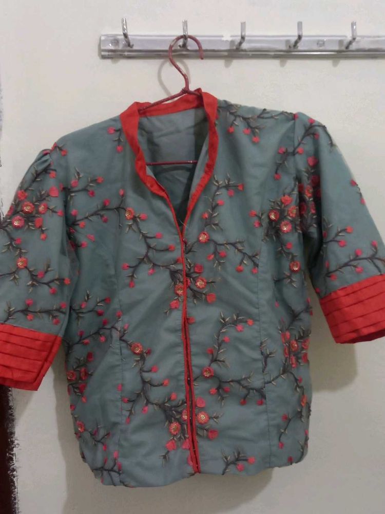 Floral Embroidered Gray Jacket