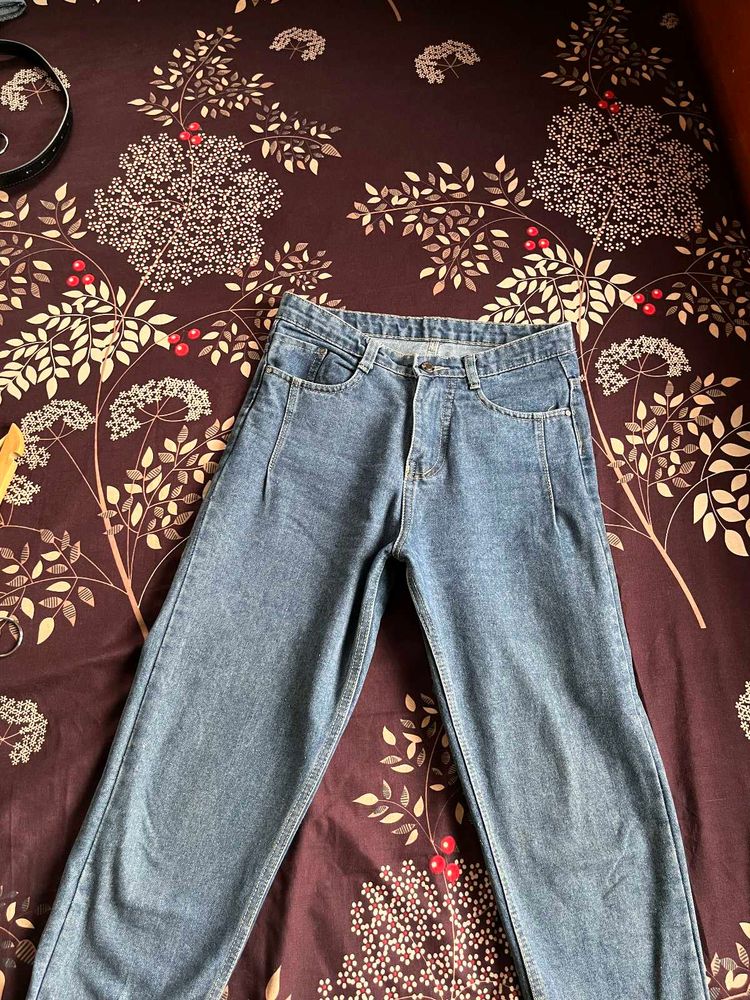 Light Wash Denim Jeans