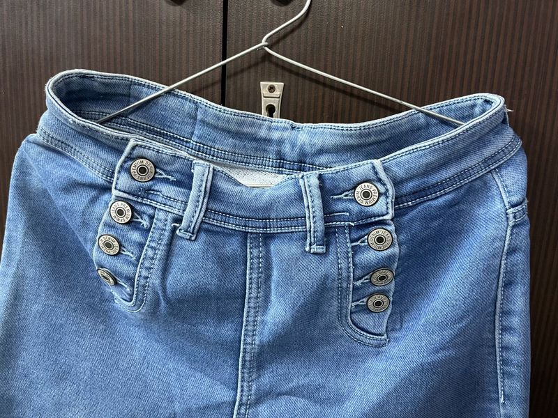Light Wash Denim Jeans