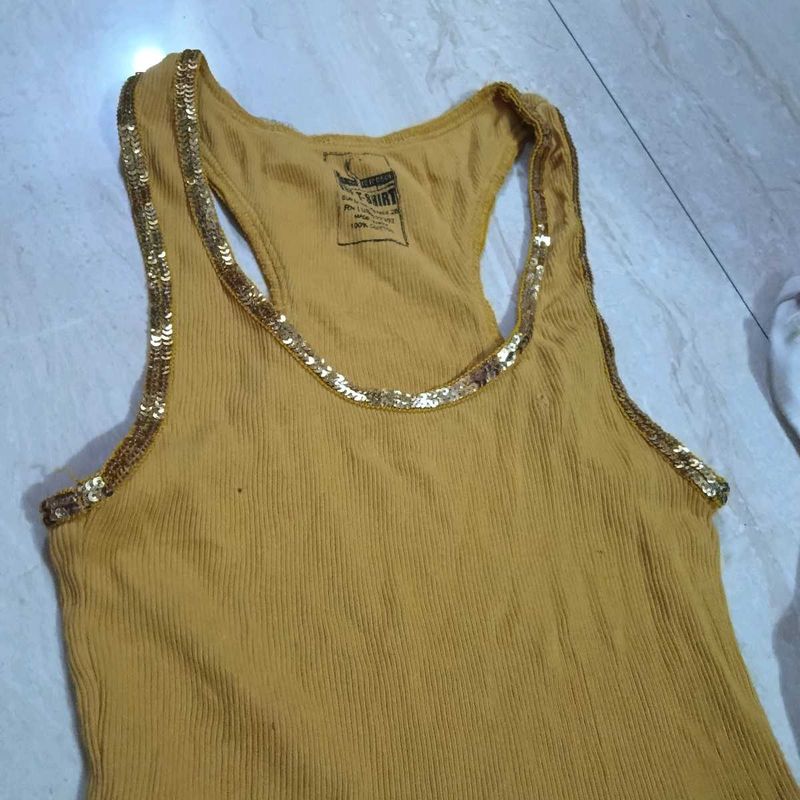 2 tanktop