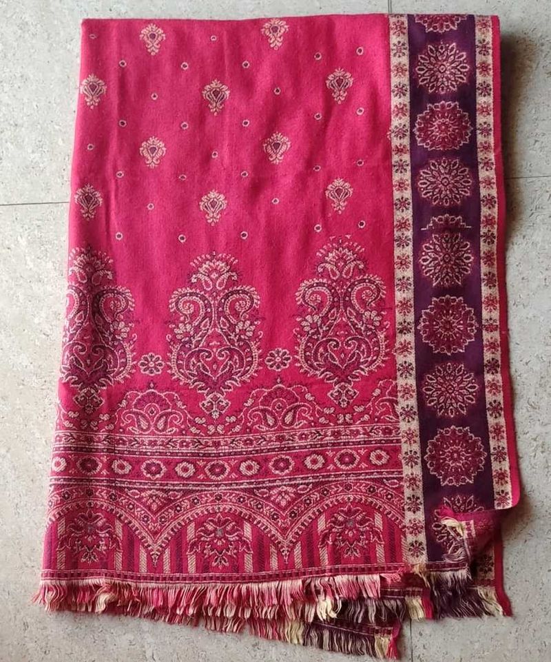 Elegant Pink Ethnic Dupatta/Shawl