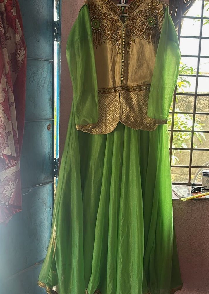 Elegant Green lehanga  with duppatta