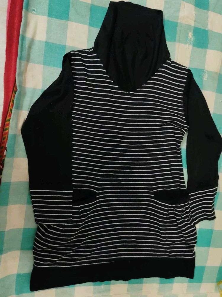 Striped Hoodie Top