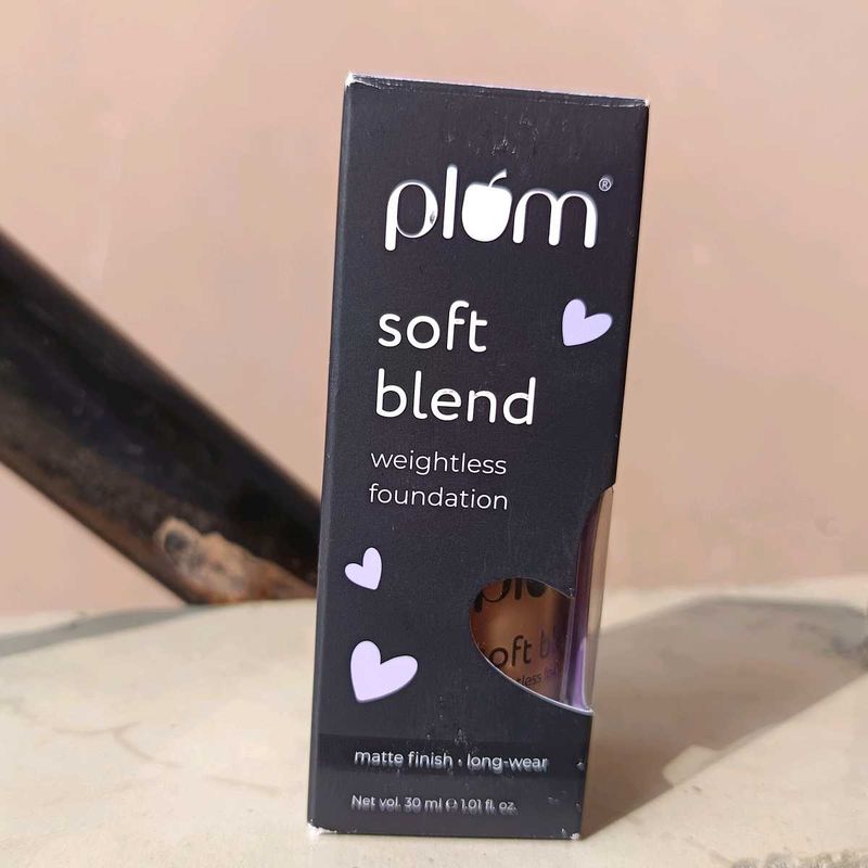 SOFT BLEND WEIGHTLESS FOUNDATION