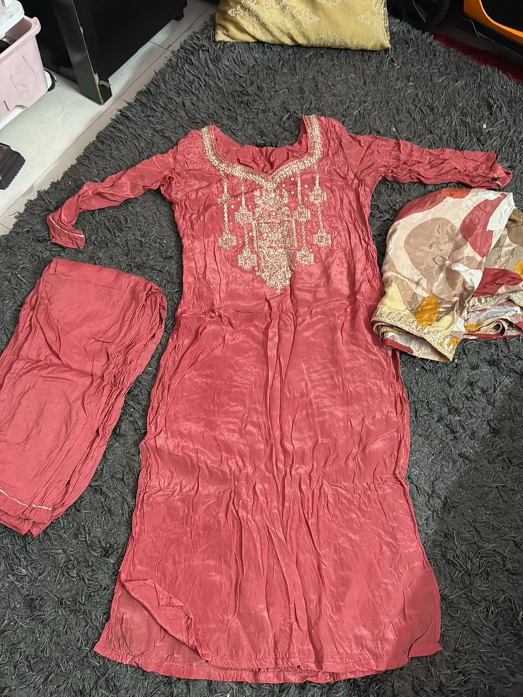 Kurti Pant Dupatta Set