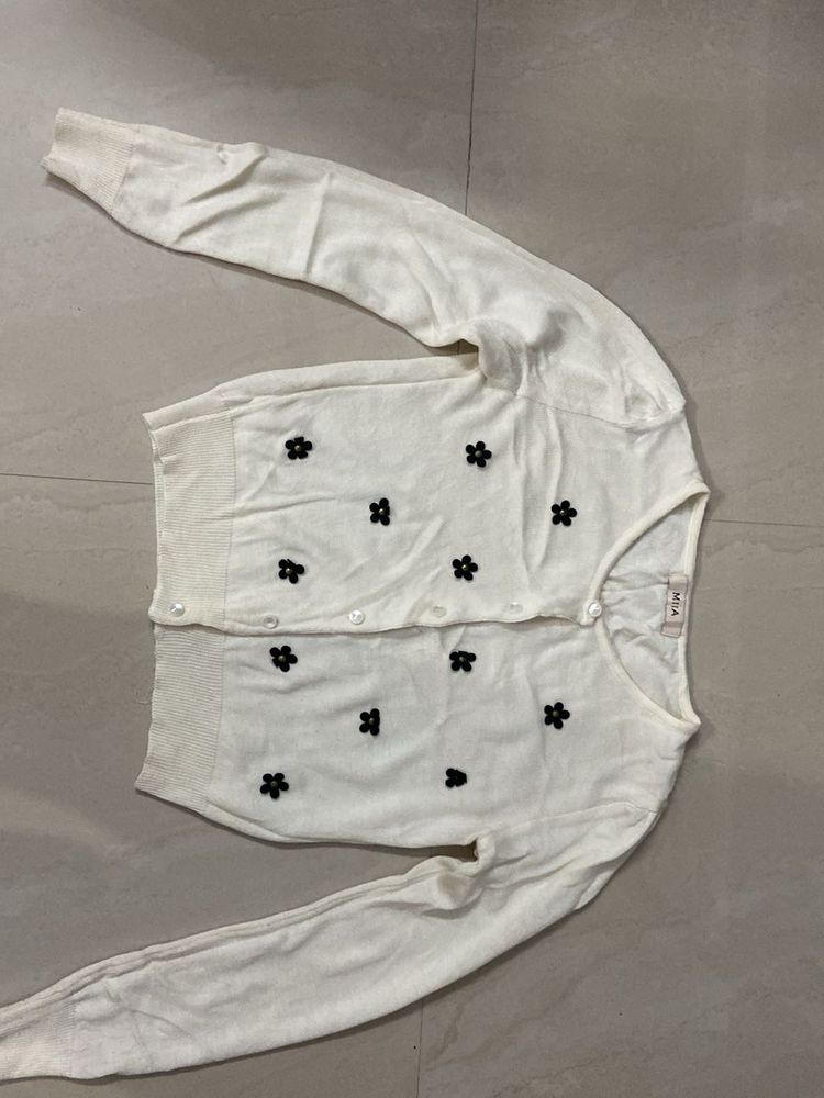 Floral Applique Cardigan