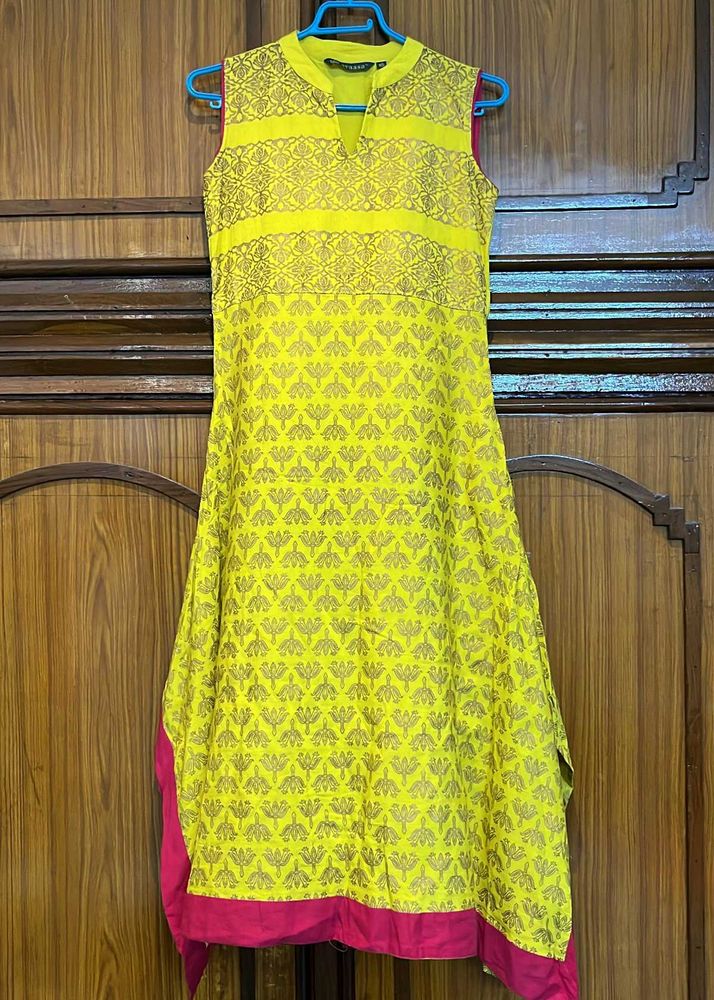 WITH FREE DUPATTA + Yellow Printed Kurta