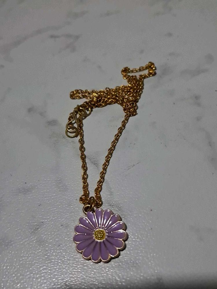 Pinteresty Pendants
