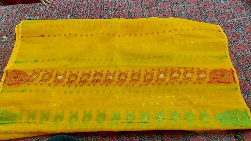 yellow saree for haldi