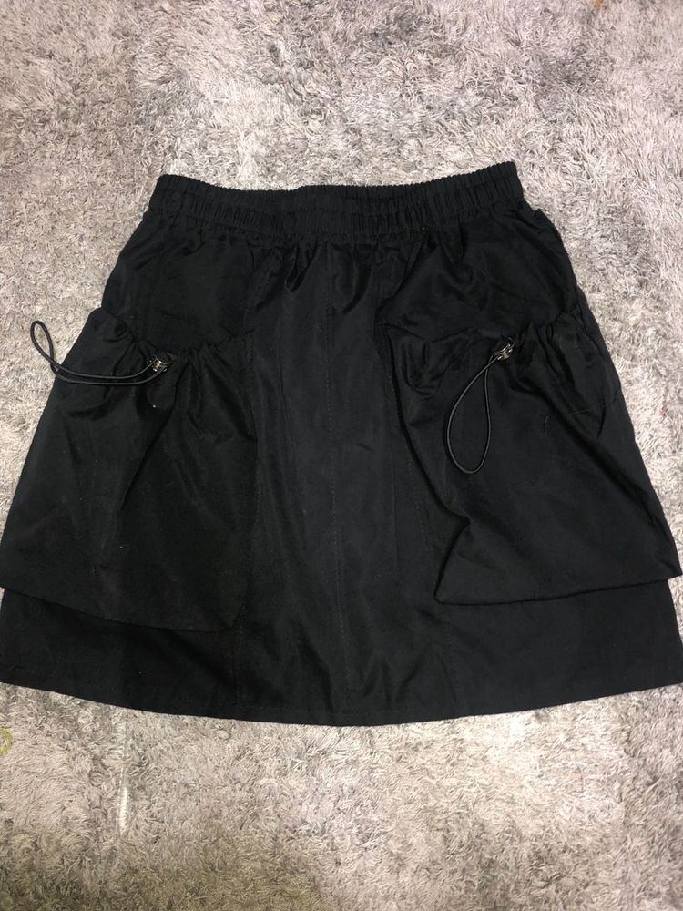 Black Pocketed Mini Skirt