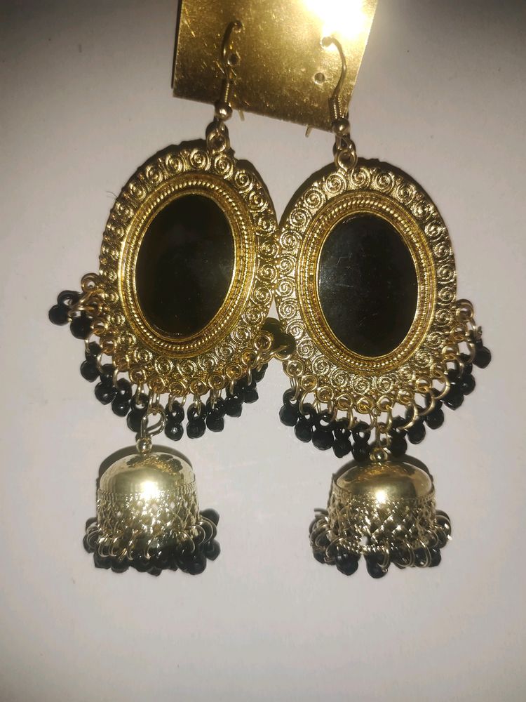 Earings Weightless Stylish Earing