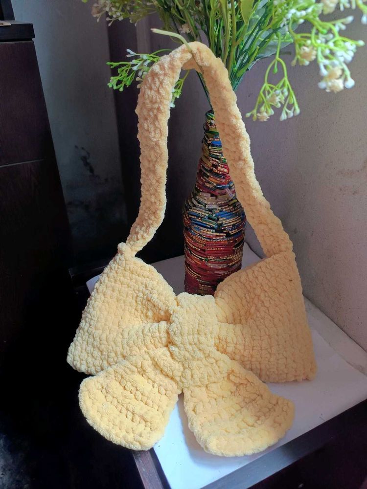 Crochet Bow Bag