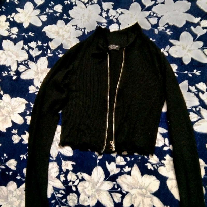 Black Zip-Up Cropped Jacket
