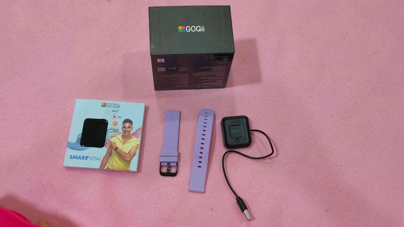 GOQii Smart Vital Fitness Tracker