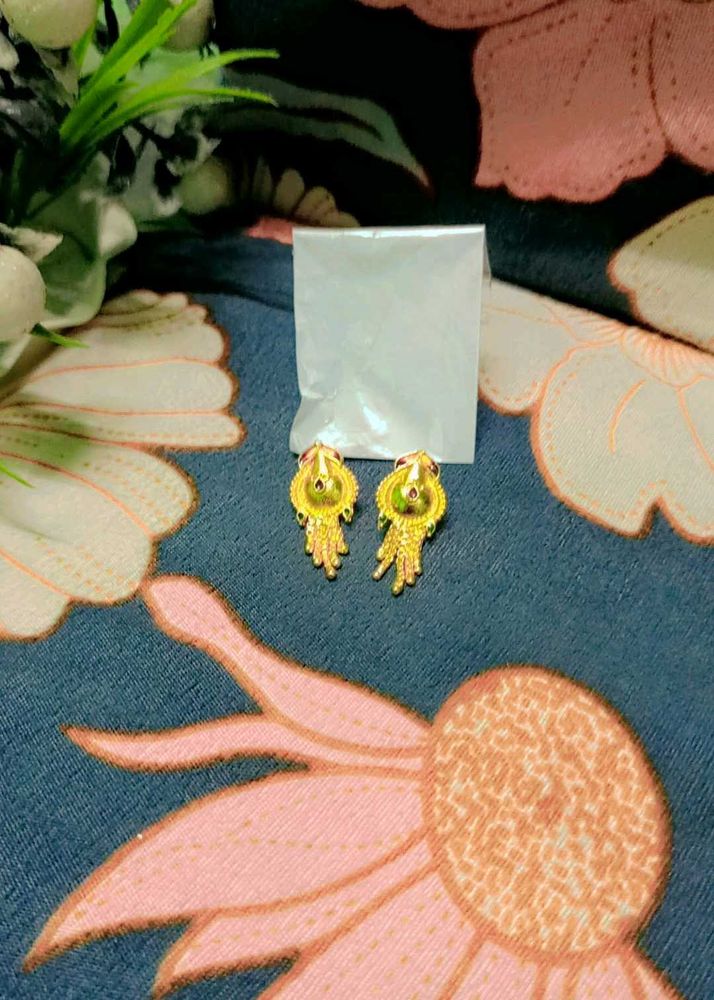 Earrings For Women Like Gold