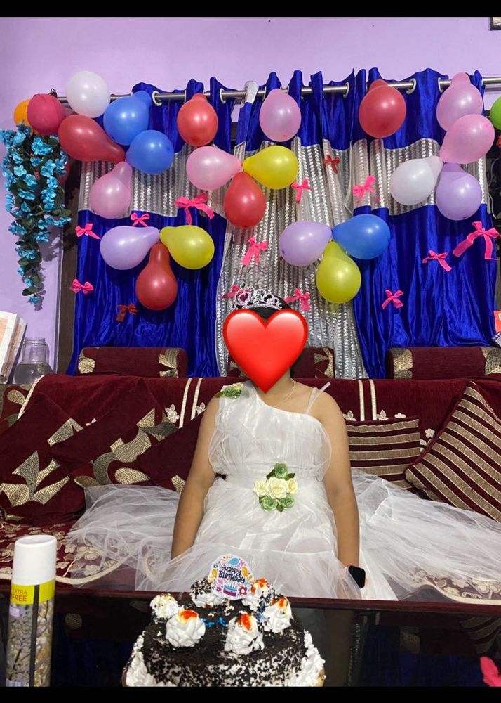 6-7 years old girl Elegant White Dress