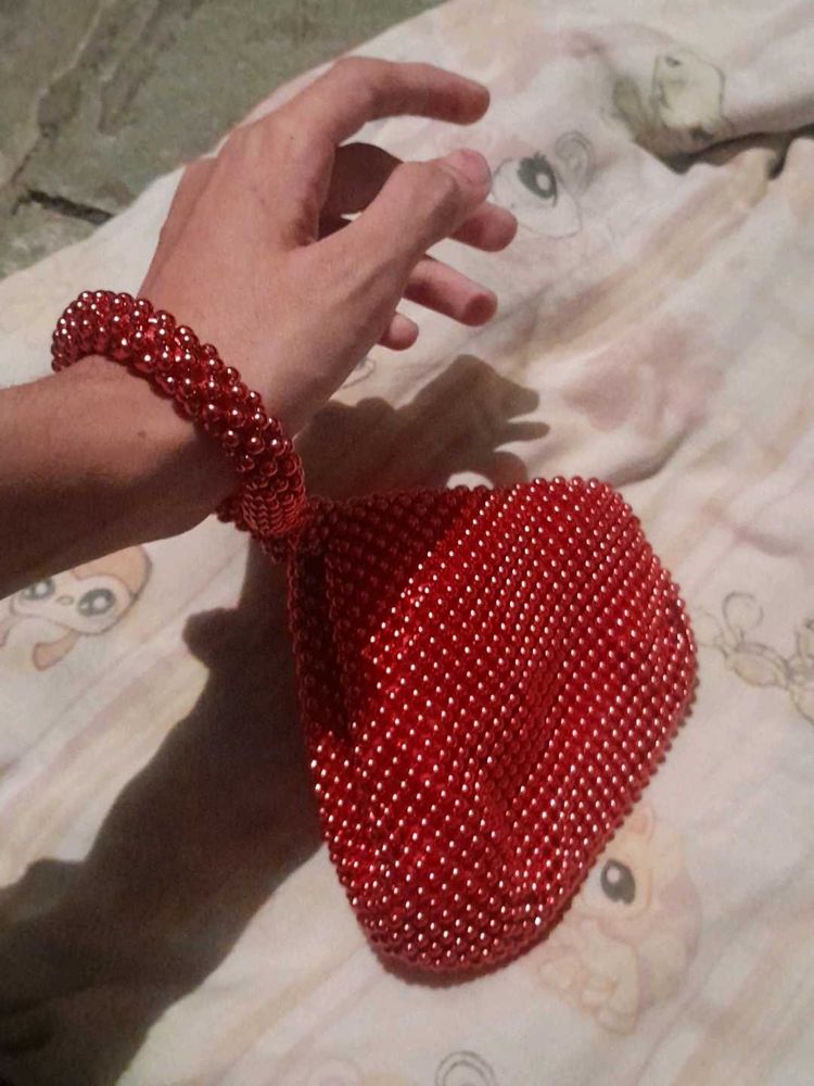 Cute hand bag/clutch 👀🫶🏼