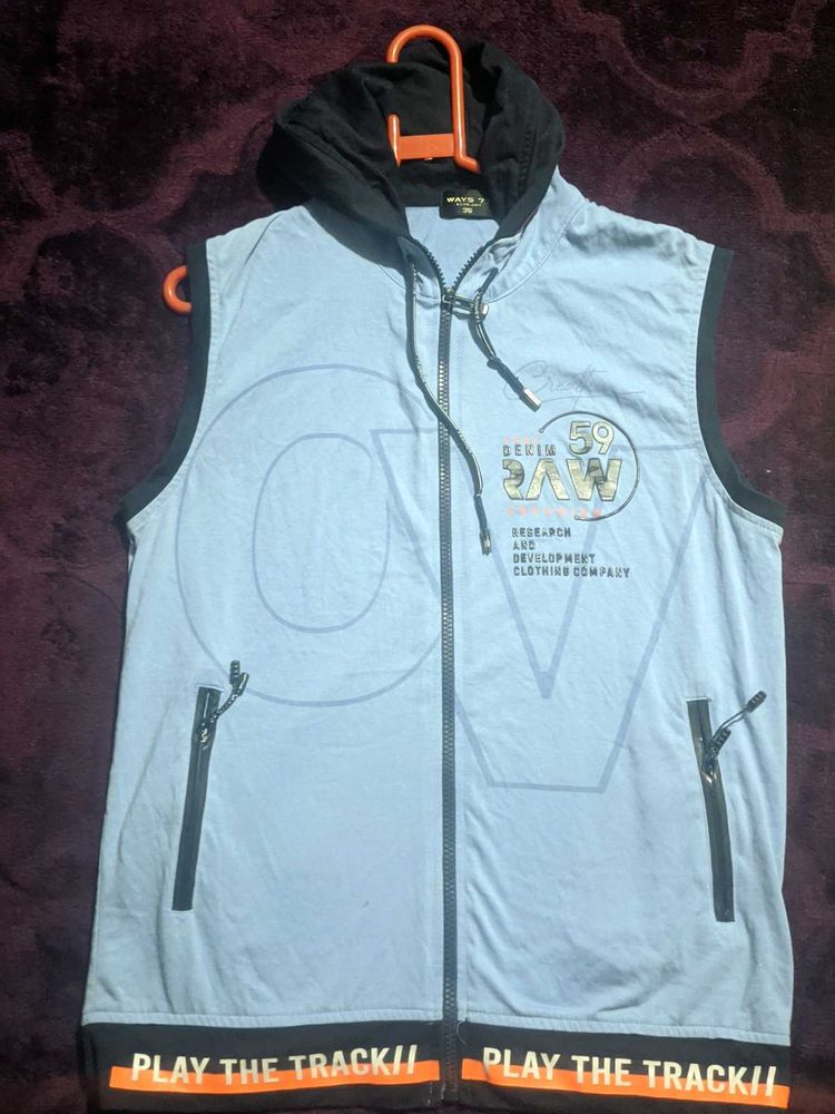 Stylish Blue Pull Over Tshirt