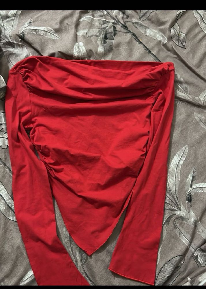 Red Long Sleeve Crop Top