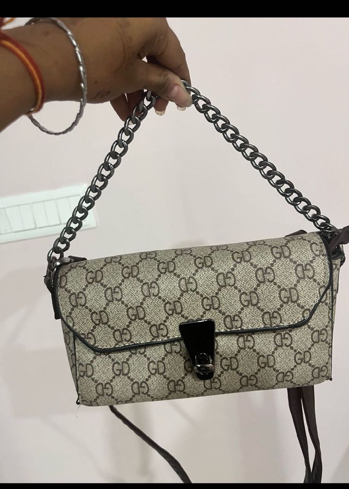 Stylish Patterned Handbag