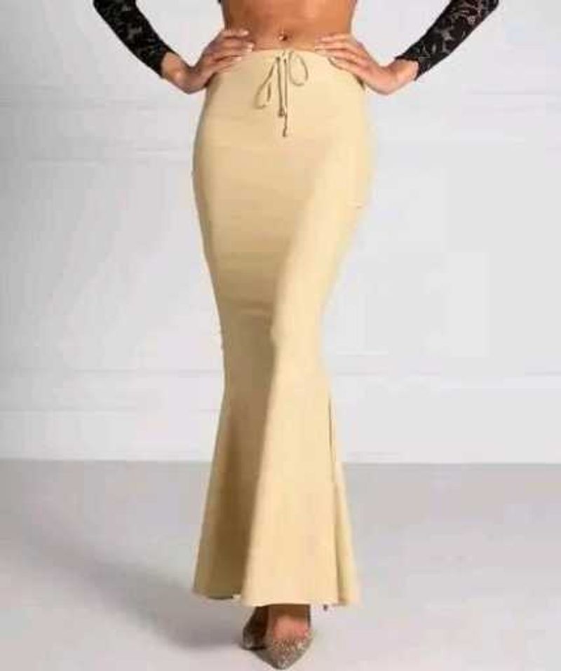 Cream Mermaid Skirt Shapeware Under Saree