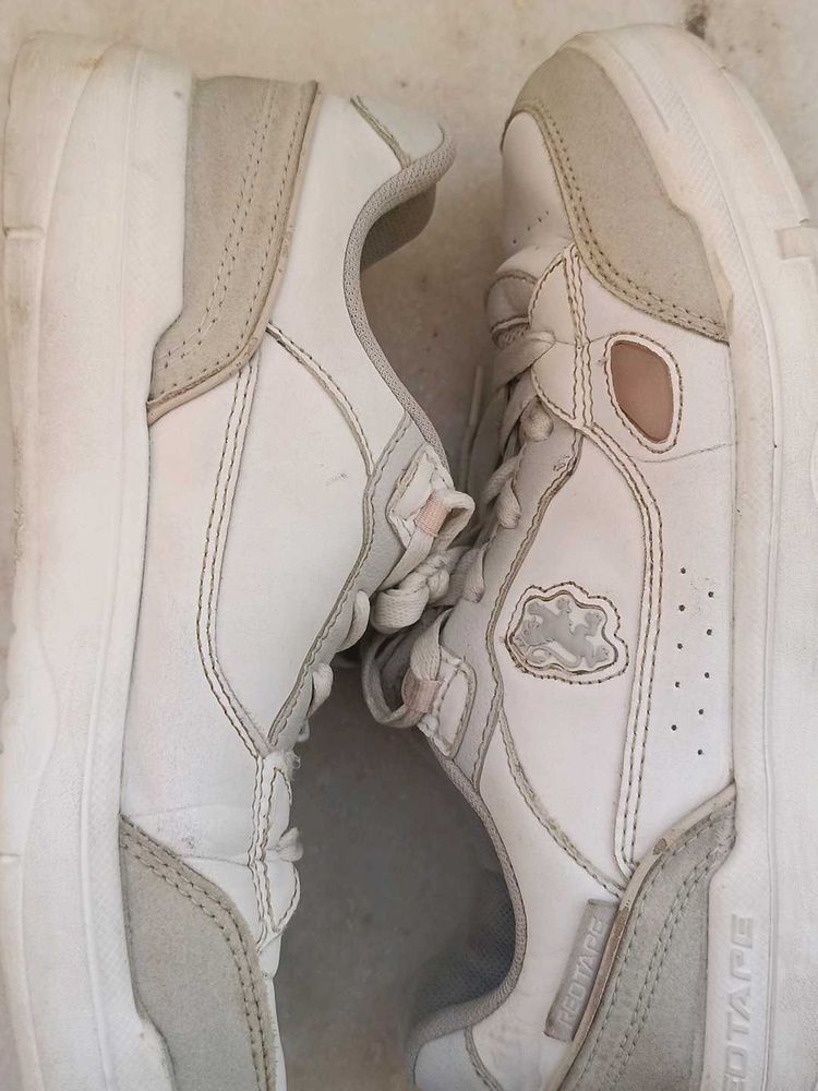 RedTape White Sneakers