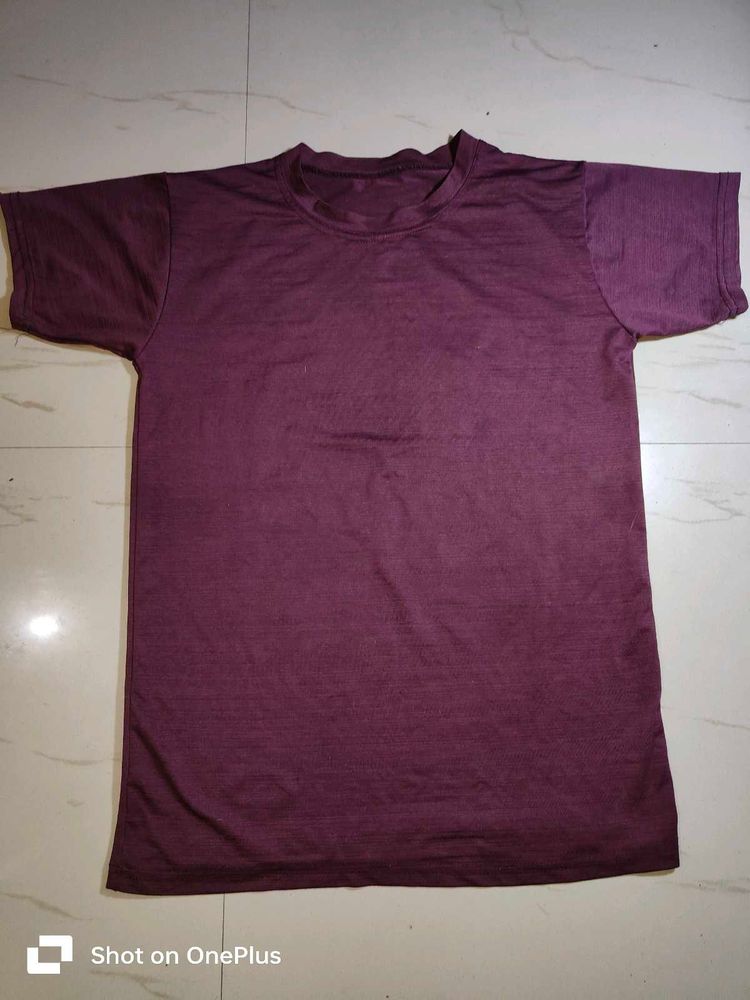 Maroon T Shirt 👕