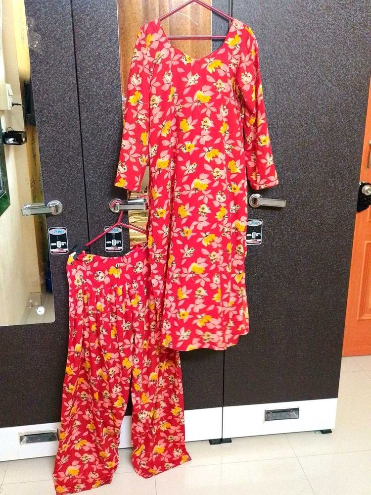 Floral Print Suit♥️