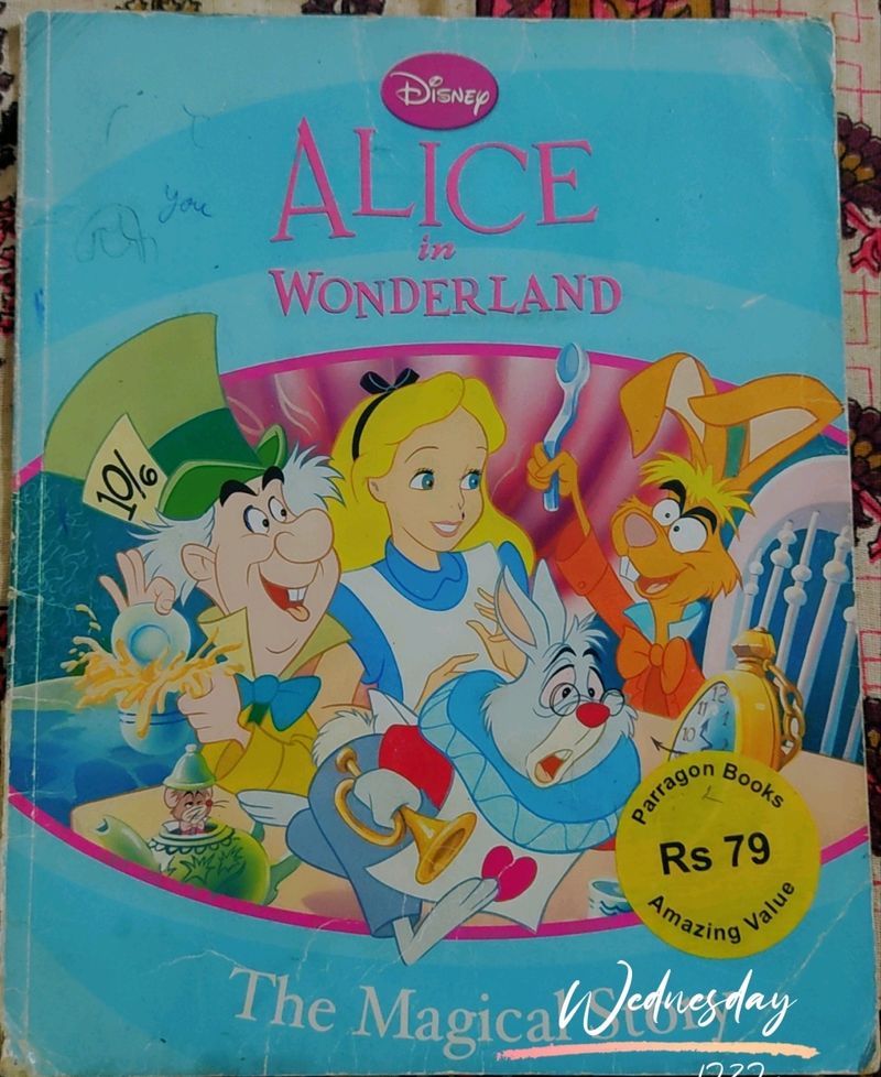Disney Alice In The Wonderland Story Book