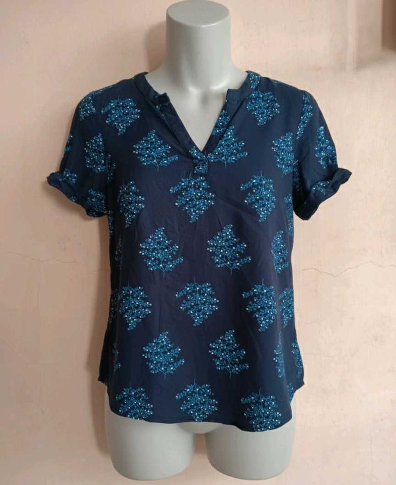 Patterned Blue Top