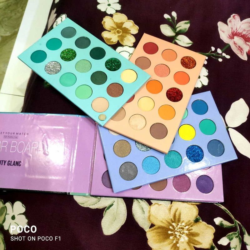 Eyeshadow Palettes (Set of 4)