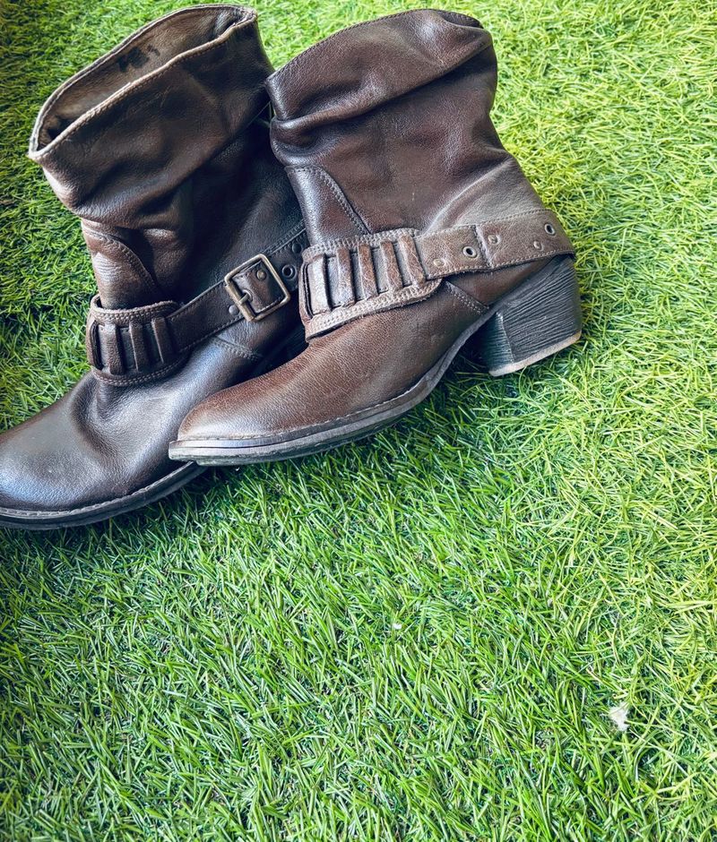 Stylish Brown Original Leather Boots