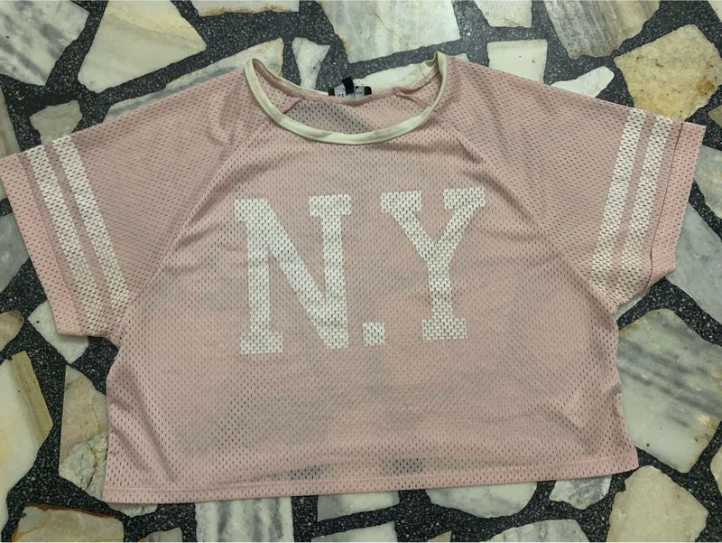 Pink N.Y. Mesh Crop Top🎀🌸