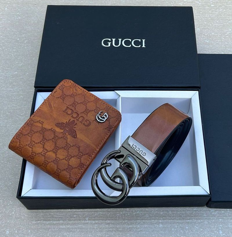 Gucci Wallet &amp; Belt Gift Set