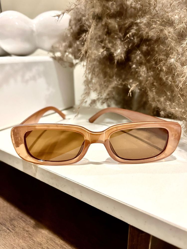 Y2K Sunglasses (Trending retro style)