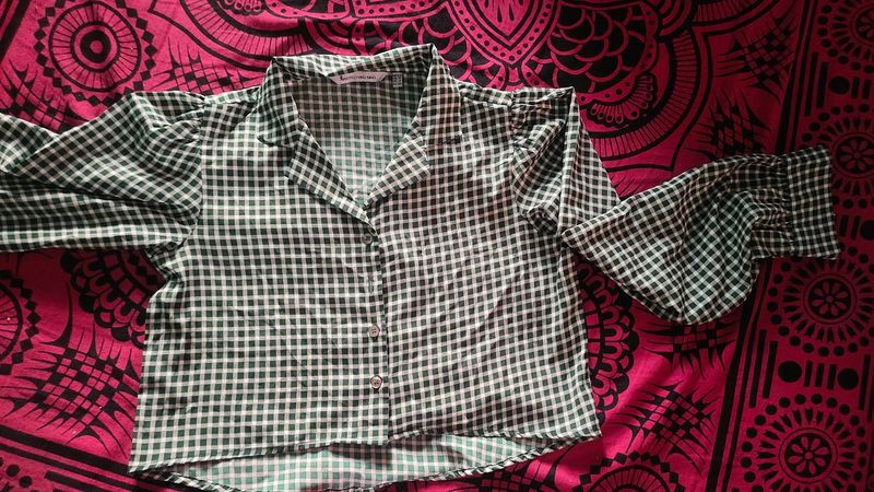 Checkered Crop Shirt