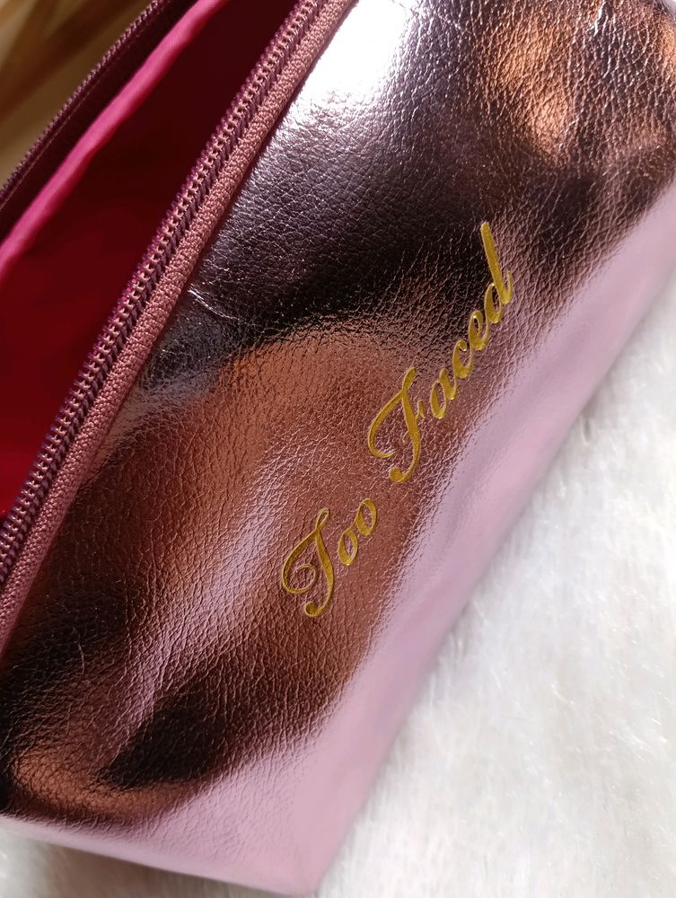 Top Faced Pouch 💕♥️