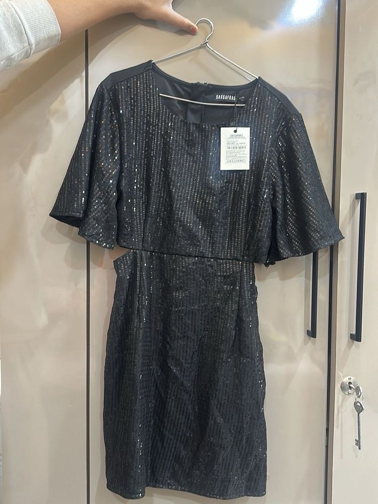 Elegant Black Party Dress (size- XS/S)