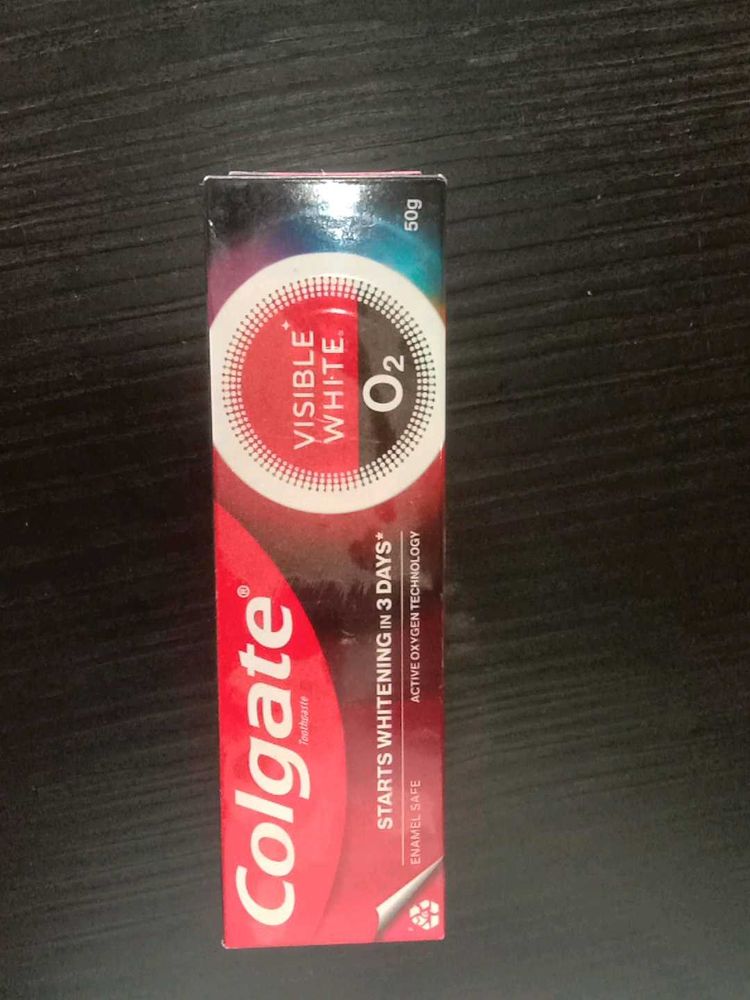 Colgate Visible White O2 Toothpaste