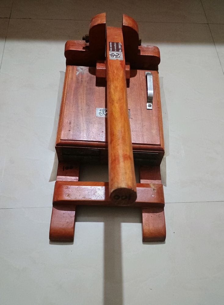 Roti/Poori Press Maker