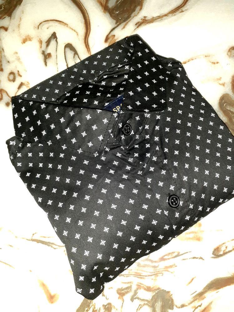 Price Drop Black Printed shirt