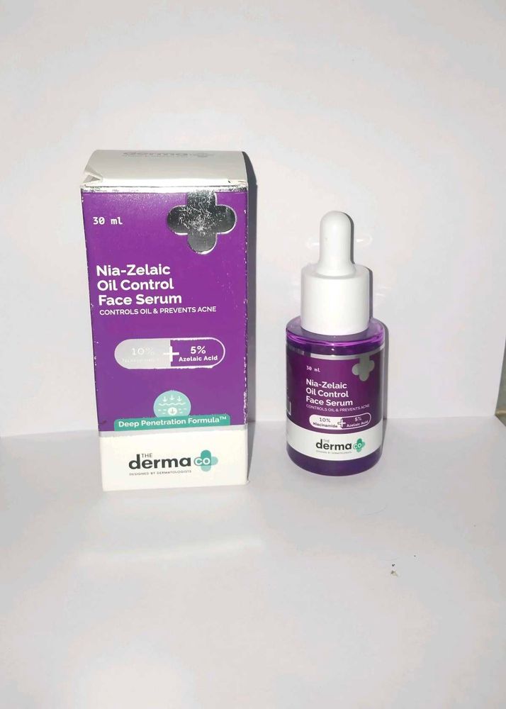 Derma Co Face Serum