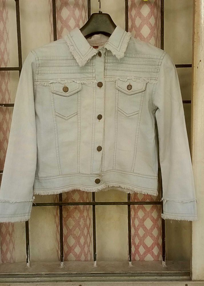 Denim Jacket - Casual Chic