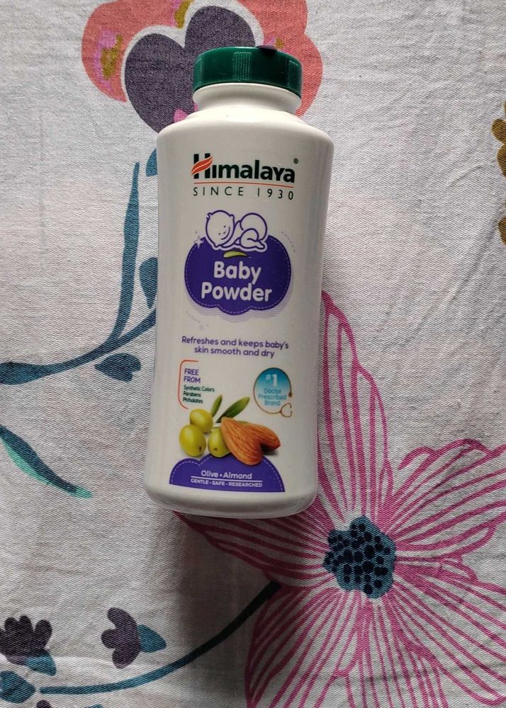 Himalaya Baby Powder