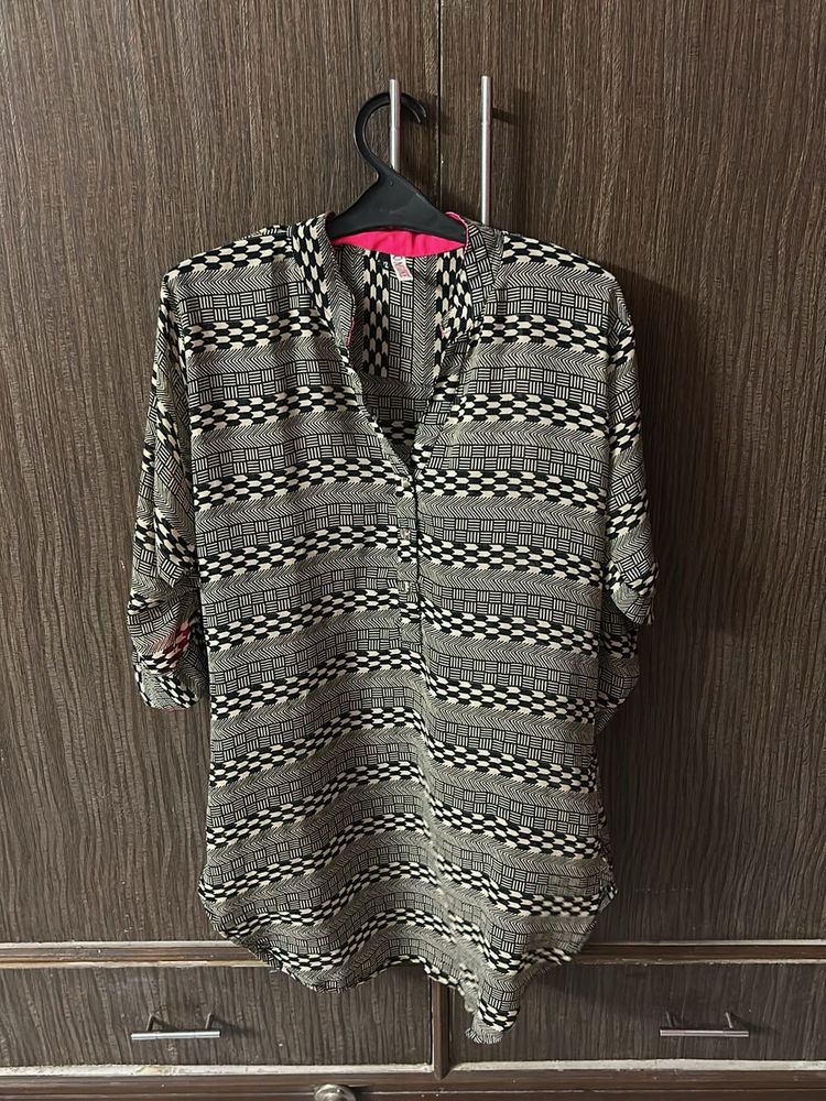Patterned Tunic Top