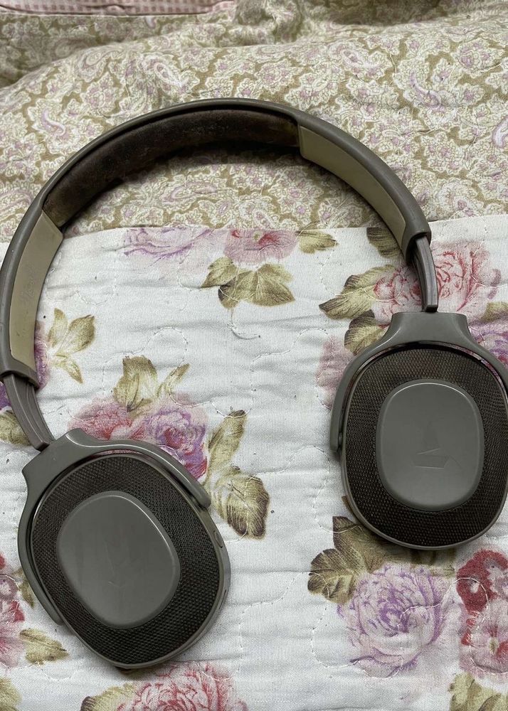 For Sale: Headphones Rockerz 425 (Great Condition)