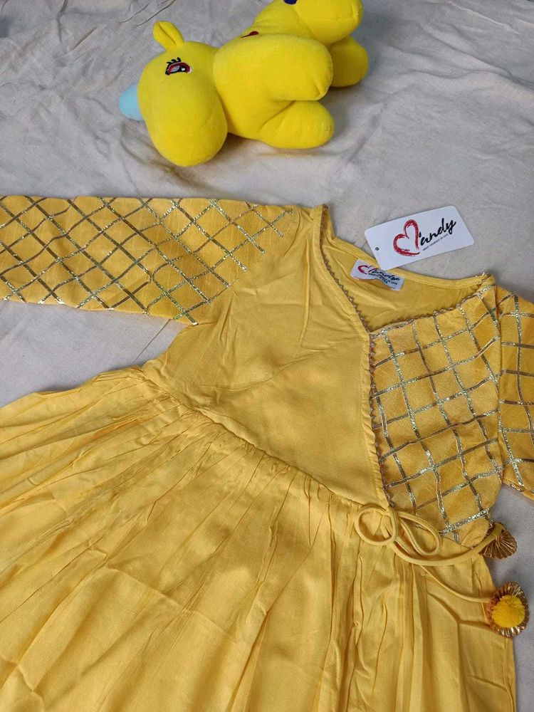 Girl Suit And Dhoti Set..